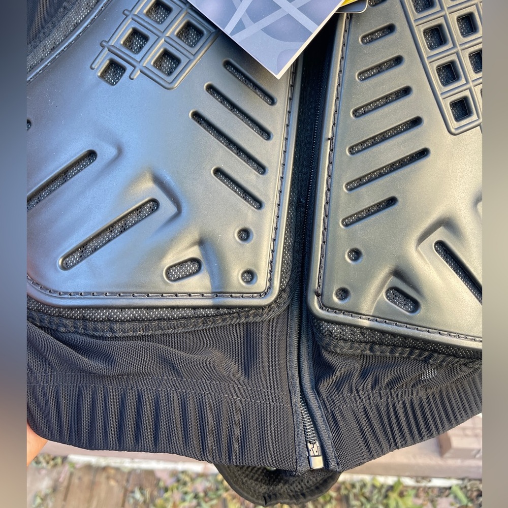Motorcycle Armor Jacket - Picture 5 of 16